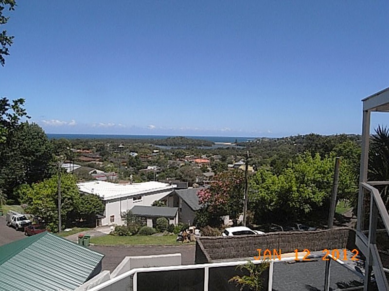 35 Coreen Drive, Wamberal NSW 2260