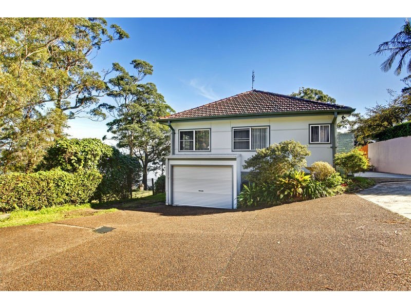 16 Lexington Parade, Green Point NSW 2251