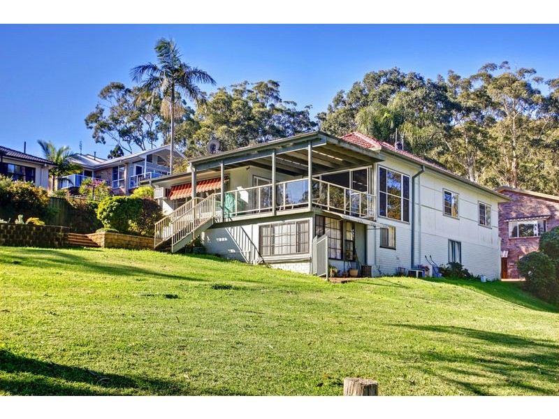 16 Lexington Parade, Green Point NSW 2251