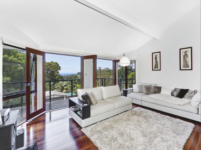 15 Yeramba Cres, Terrigal NSW 2260