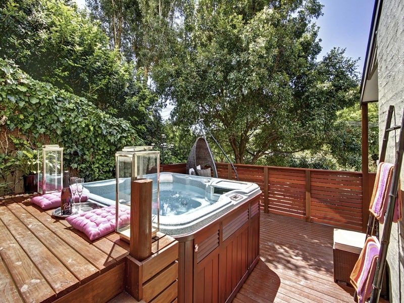 15 Yeramba Cres, Terrigal NSW 2260