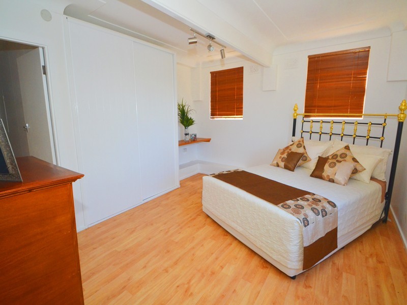 80 Tramway Rd, North Avoca NSW 2260