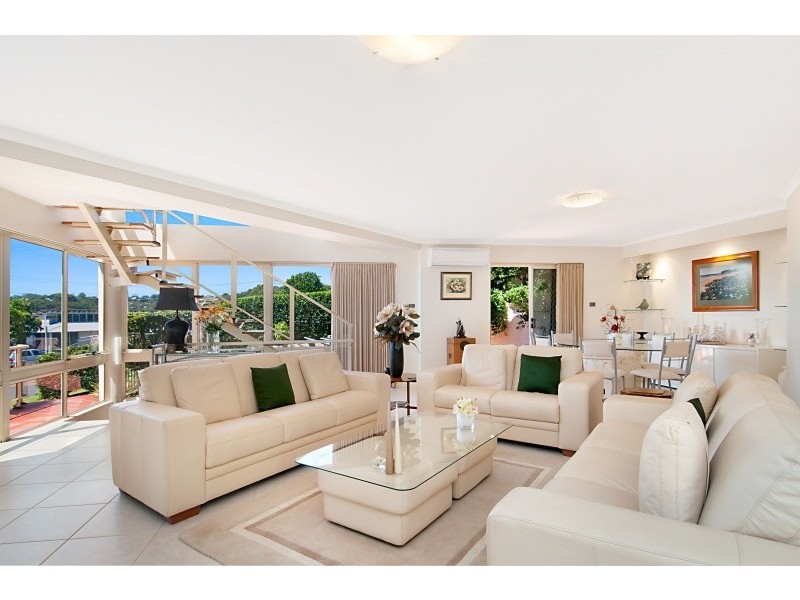 1/3 Hastings Road, Terrigal NSW 2260