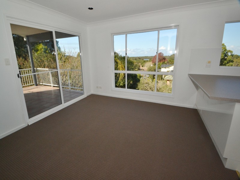 2/716a The Entrance Rd, Wamberal NSW 2260