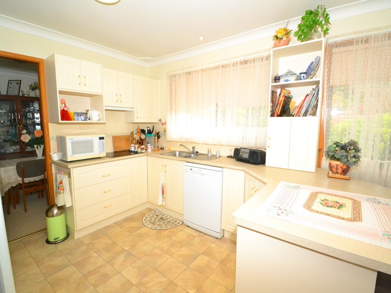 12 Barooga Rd, Wamberal NSW 2260