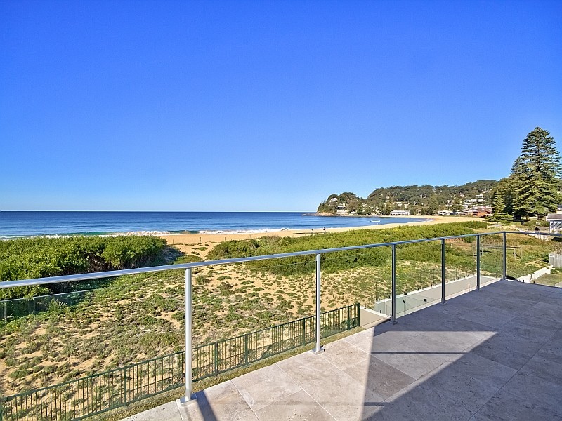 165 Avoca Dr, Avoca Beach NSW 2251