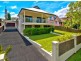 90 Albany St, Point Frederick NSW 2250