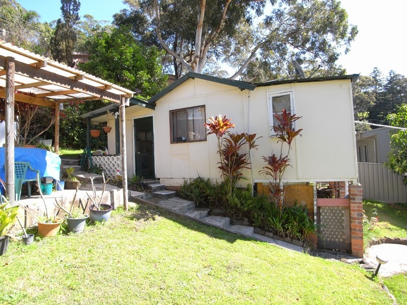 2/20 Auld Street, Terrigal NSW 2260