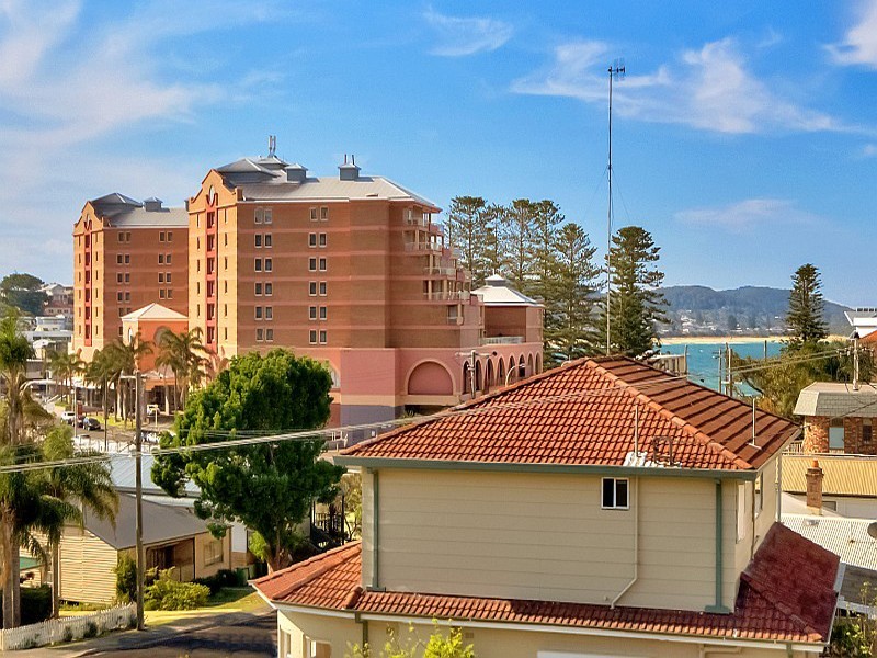 1/28 Maroomba Road, Terrigal NSW 2260