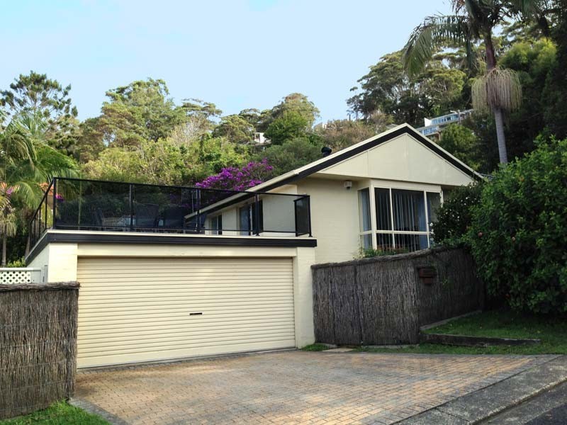 2 Cottee Crescent, Terrigal NSW 2260