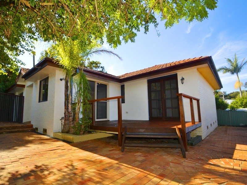 2A Lucinda Avenue, Wamberal NSW 2260