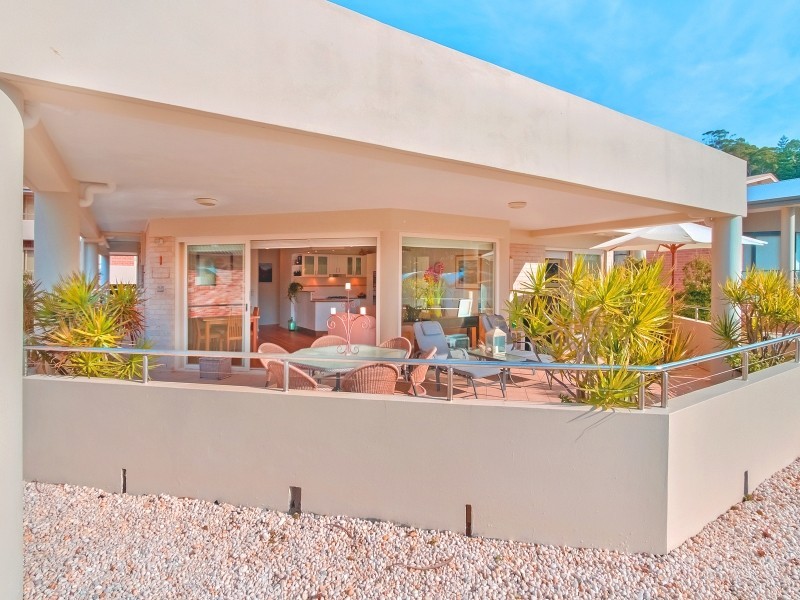 2/38 Boomerang Road, Terrigal NSW 2260