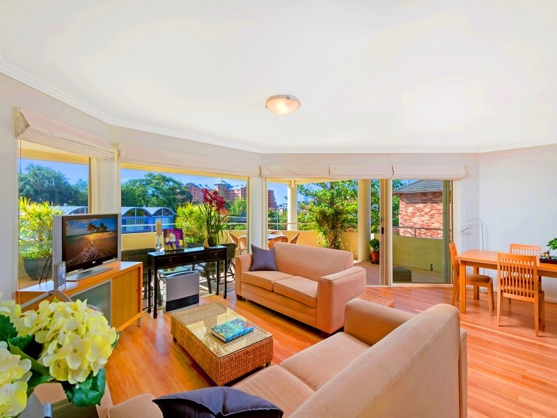 2/38 Boomerang Road, Terrigal NSW 2260