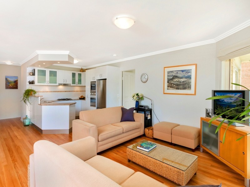 2/38 Boomerang Road, Terrigal NSW 2260