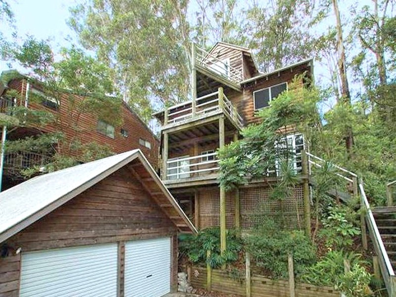 16 Riviera Avenue, Terrigal NSW 2260