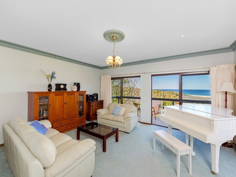 1/126a  Ocean View Drive, Wamberal NSW 2260