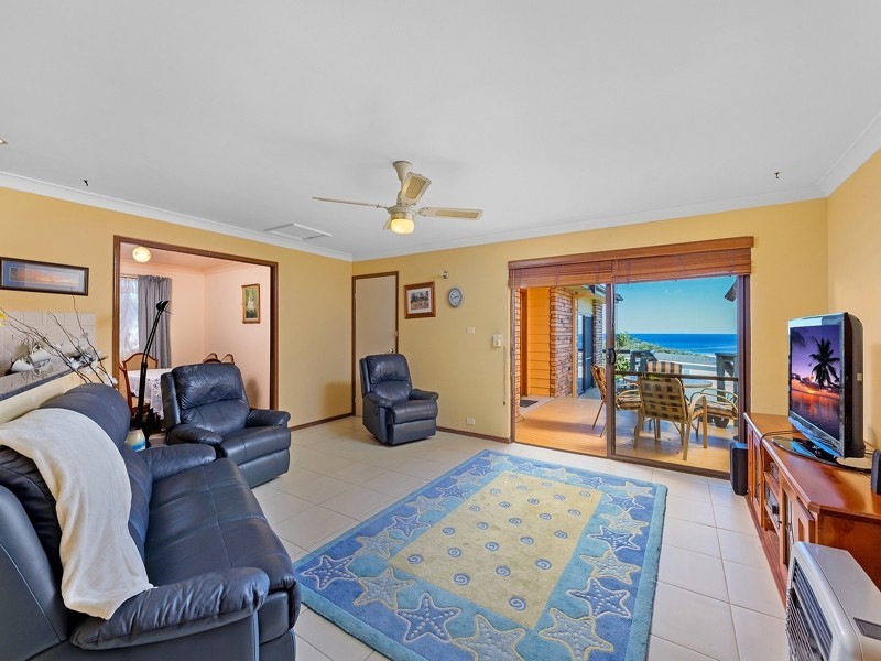 1/126a  Ocean View Drive, Wamberal NSW 2260