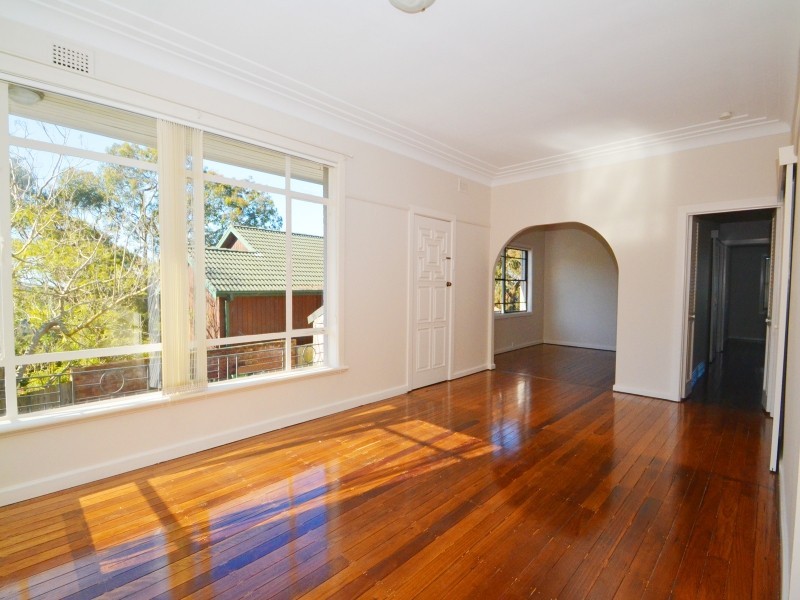 32 Hillcrest Street, Terrigal NSW 2260