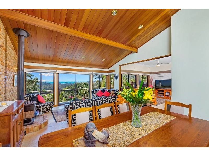 8 Yeramba Crescent, Terrigal NSW 2260