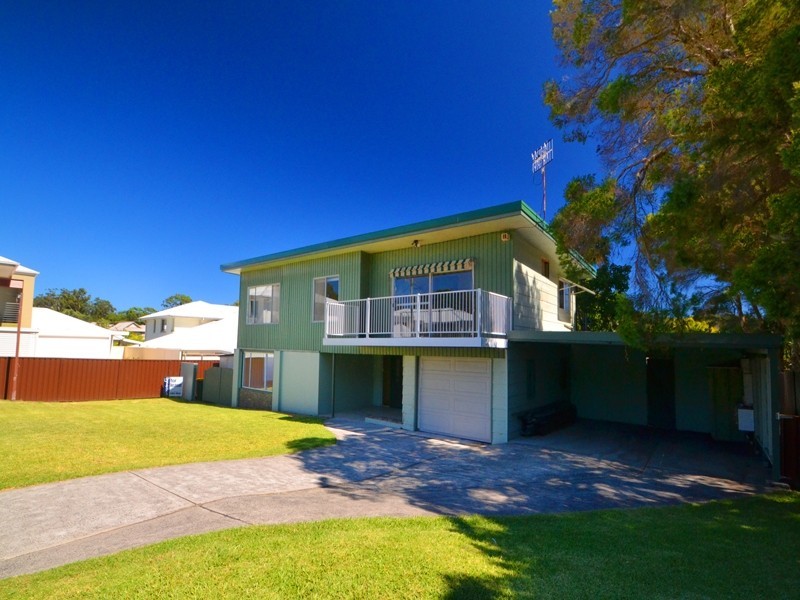 20 Raymond Terrace, Terrigal NSW 2260