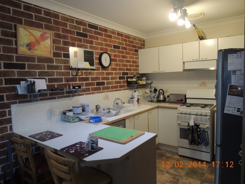 12 Judy Anne Close, Green Point NSW 2251