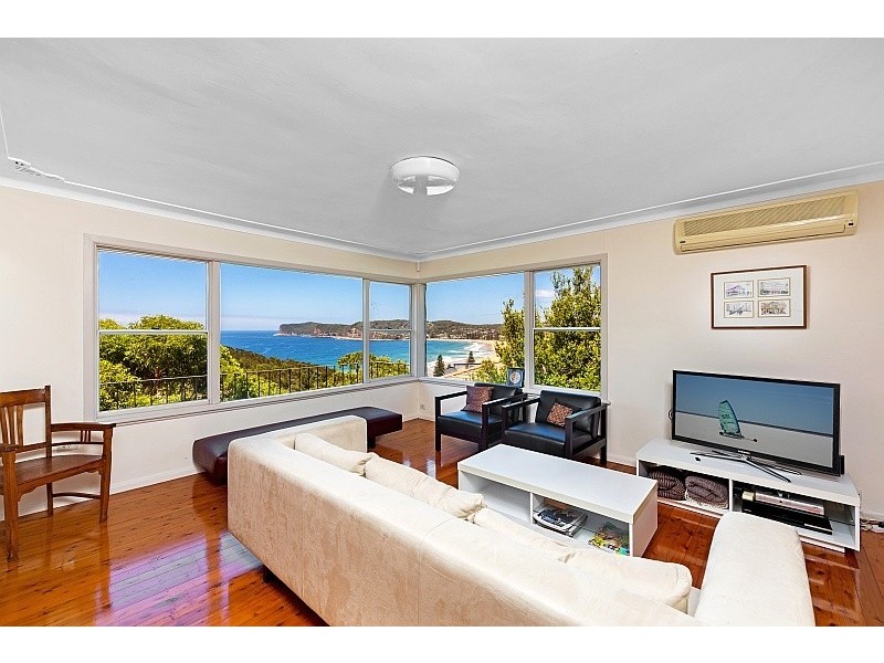 70 Tramway Road, North Avoca NSW 2260