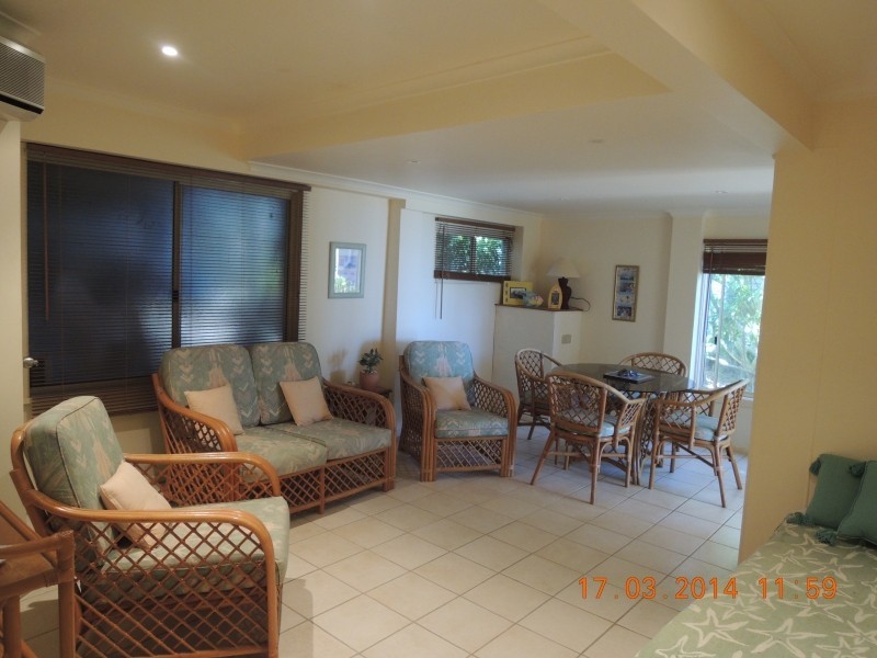 1/63 North Avoca Parade, North Avoca NSW 2260