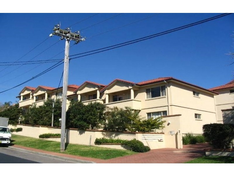 15/9-11 Junction Rod, Terrigal NSW 2260