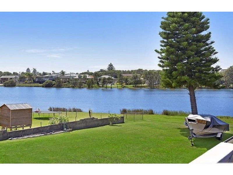 10 Ogilvie Street, Terrigal NSW 2260