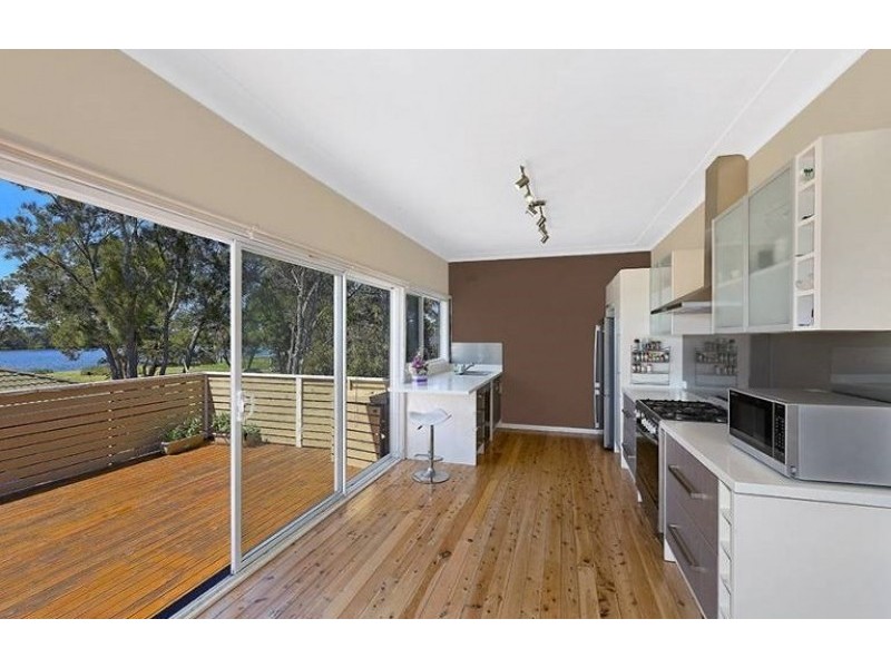 10 Ogilvie Street, Terrigal NSW 2260