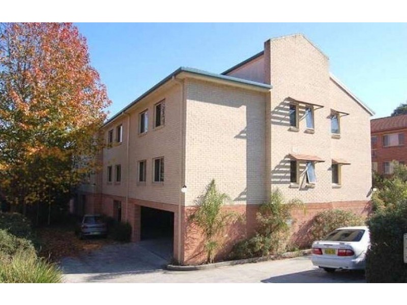 5/170 Gertrude Street, Gosford NSW 2250