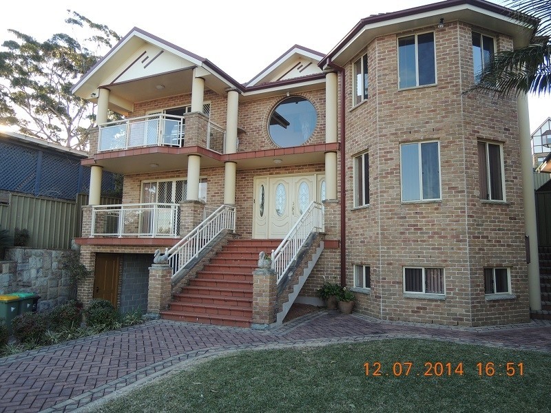 2/49  Dover Road, Wamberal NSW 2260