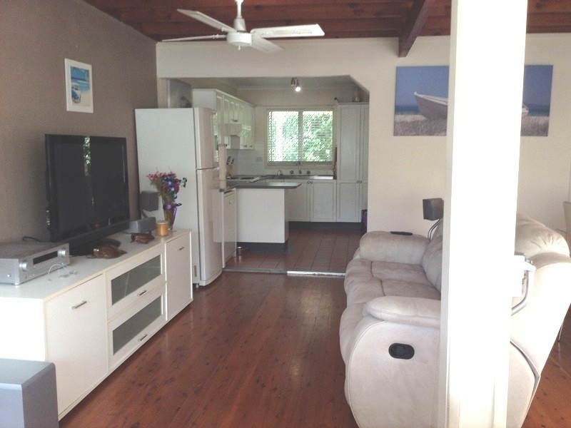 25 Barooga Road, Wamberal NSW 2260