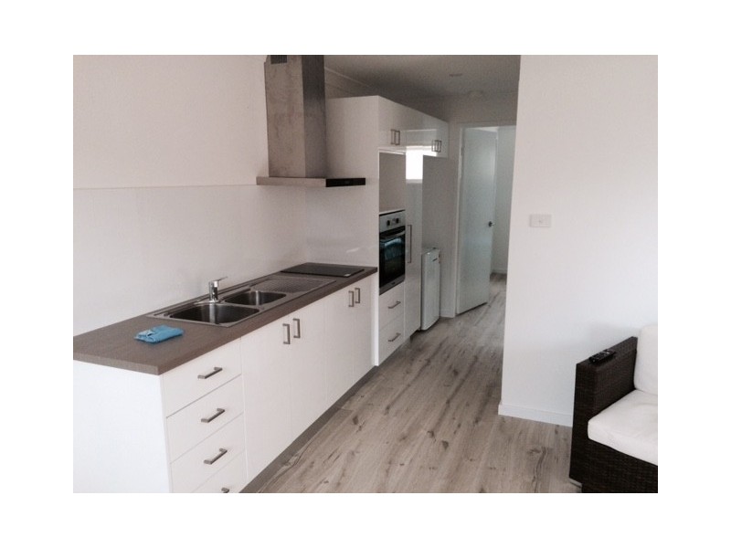 Cabin/26 Benwerrin Road, Wamberal NSW 2260