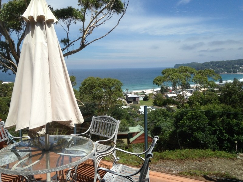 Flat/27 Table Top Road, North Avoca NSW 2260