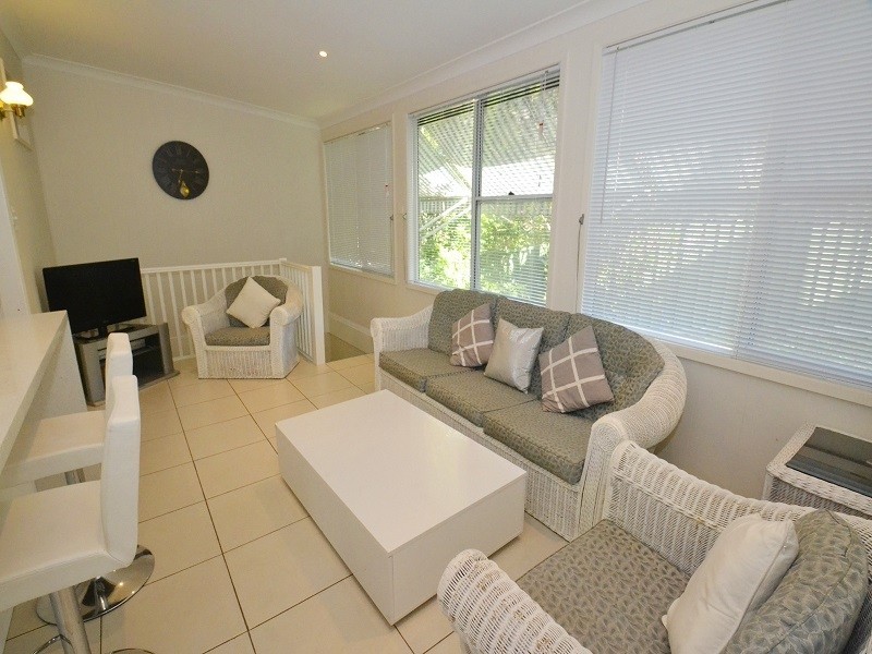 2 Grosvenor Road, Terrigal NSW 2260