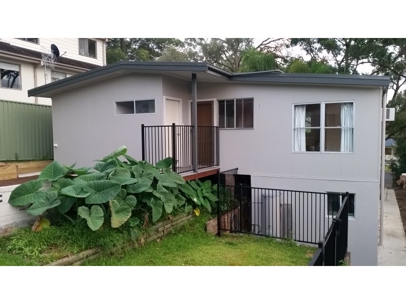 32 Dakara Avenue, Erina NSW 2250