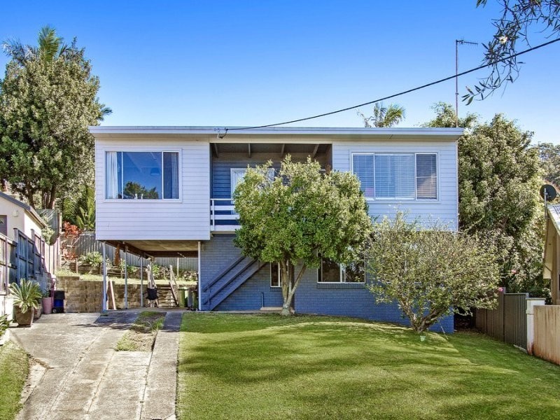 21 Raymond Terrace, Terrigal NSW 2260