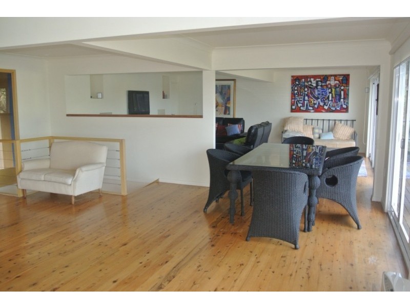 68 Tramway Road, North Avoca NSW 2260