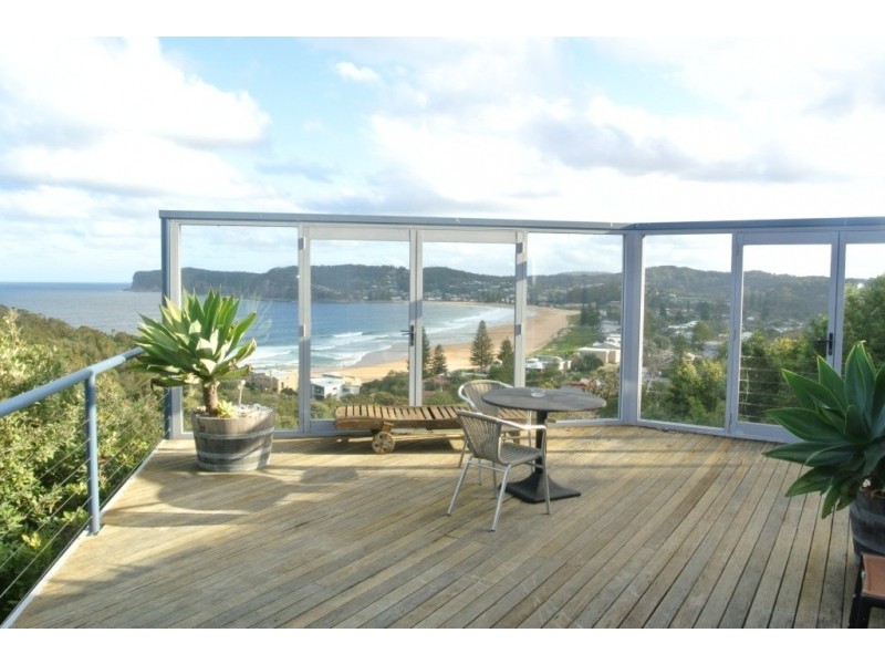 68 Tramway Road, North Avoca NSW 2260