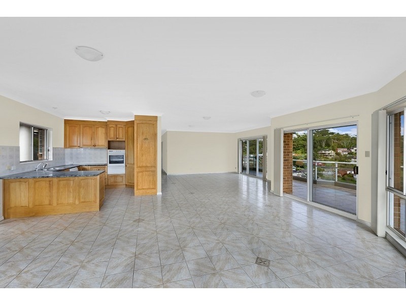 1/1 Tiarri Crescent, Terrigal NSW 2260