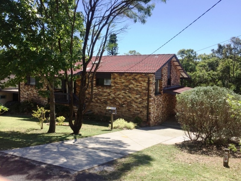 2 Maas Parade, Forresters Beach NSW 2260