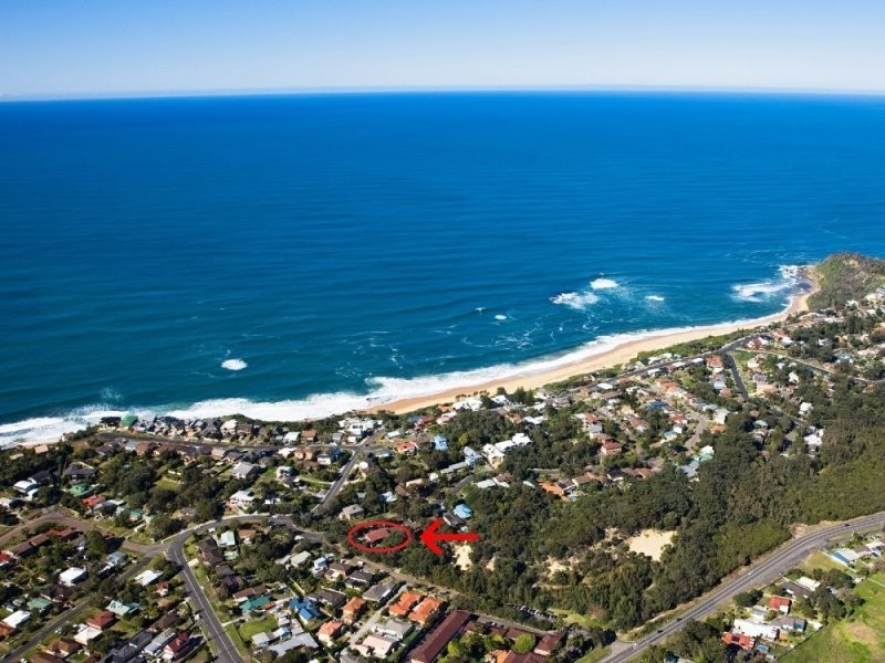 2 Maas Parade, Forresters Beach NSW 2260