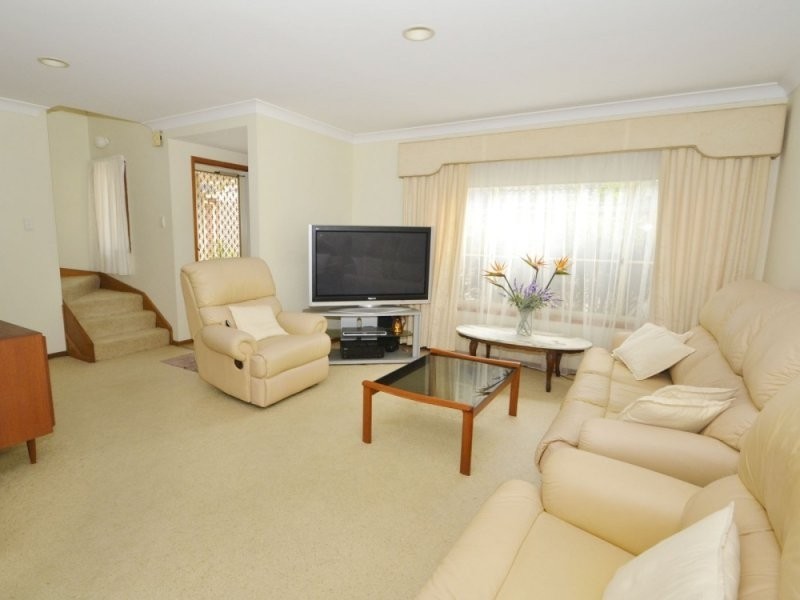 5/14 Henley Avenue, Terrigal NSW 2260