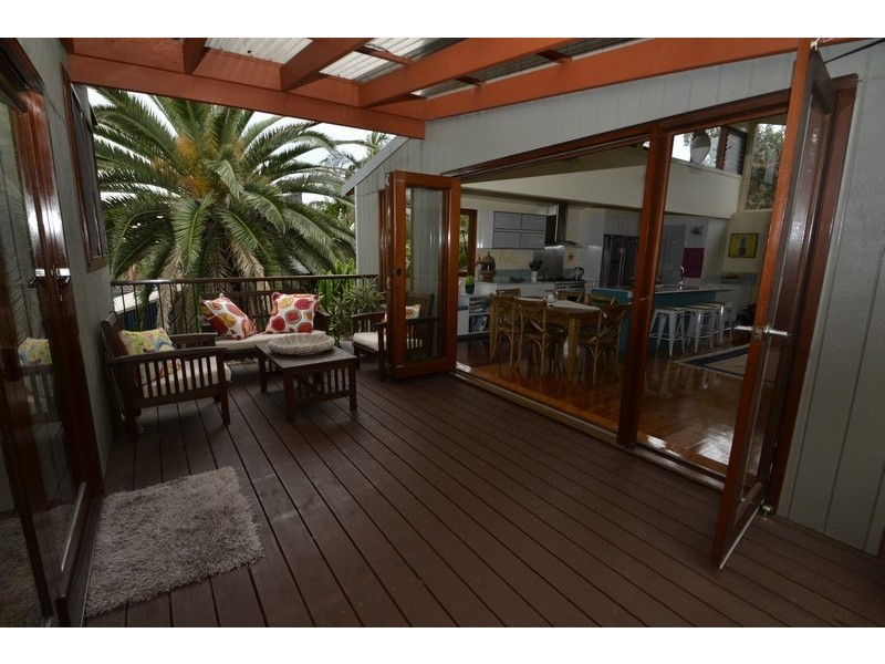 8 Myee Close, Forresters Beach NSW 2260