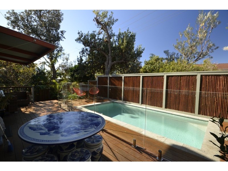 8 Myee Close, Forresters Beach NSW 2260