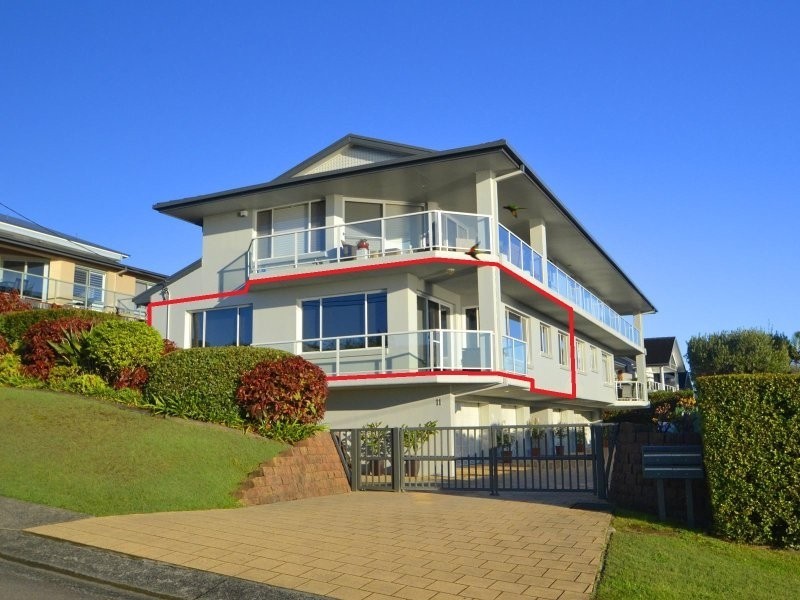 1/11 Barnhill RD, Terrigal NSW 2260