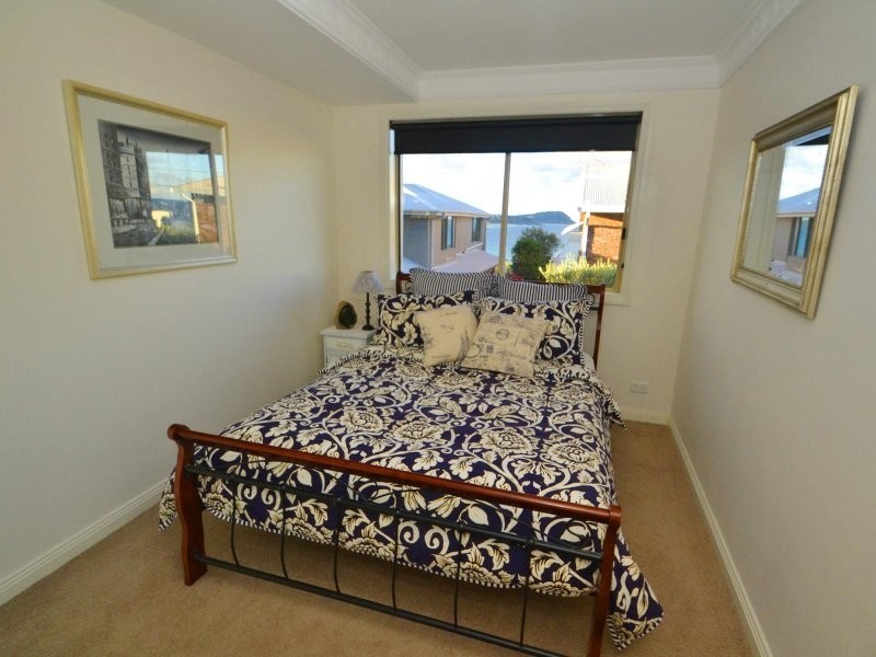 1/11 Barnhill RD, Terrigal NSW 2260