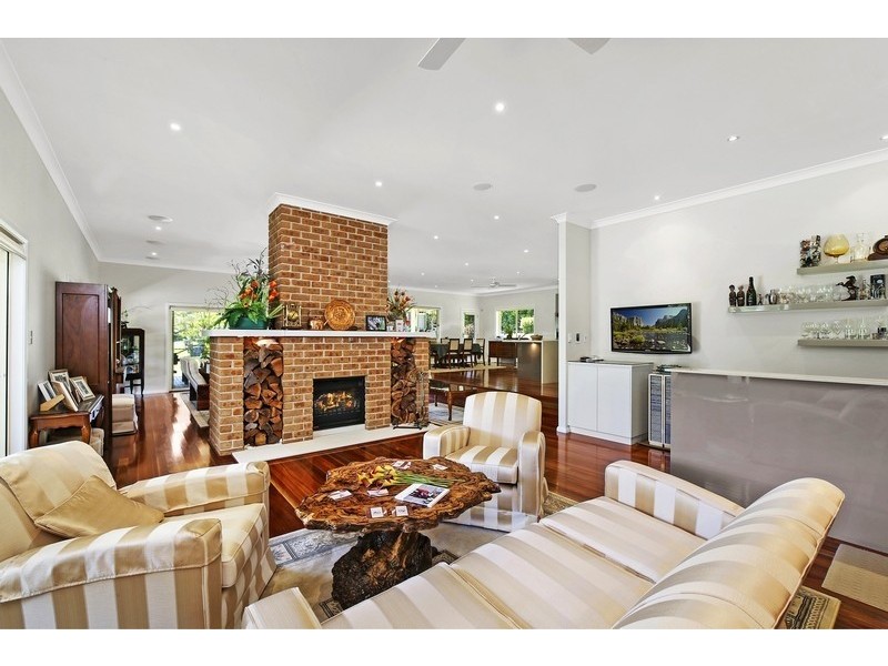 69 Sarah Rd, Matcham NSW 2250