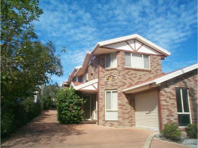 2/20 Ena Street, Terrigal NSW 2260